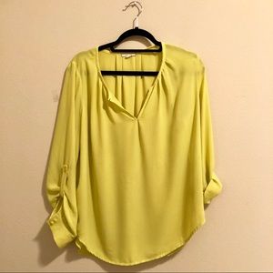 Pleione Lime green/yellow vneck blouse